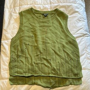 XL sweater tank